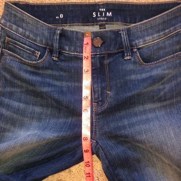 White House Black Market “The Slim Ankle” Embellished Hem Size 0 - Picture 10 of 14